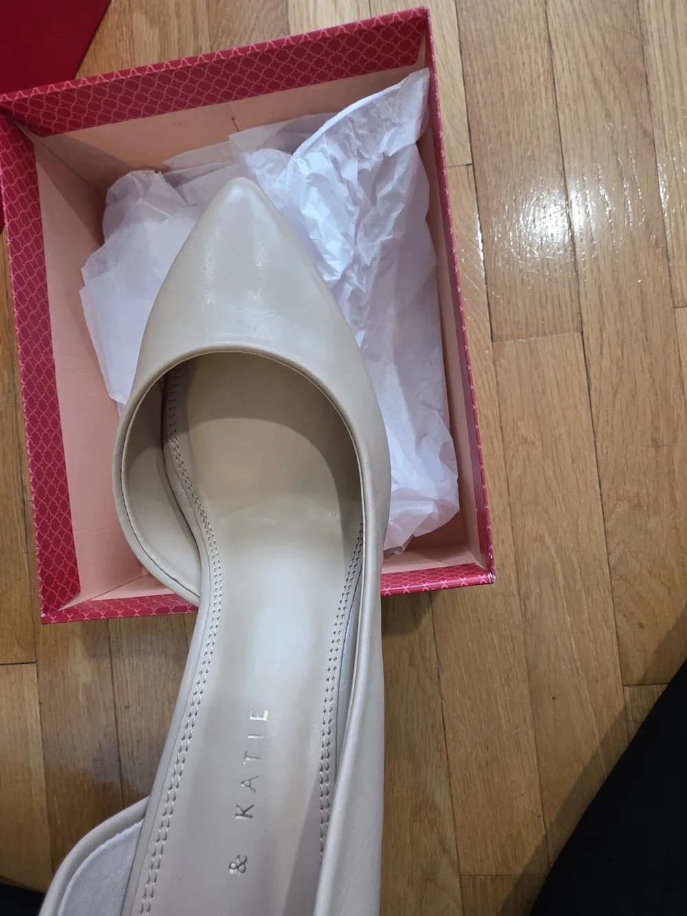 KELLY & KATIE Nude Pointed Toe Pumps